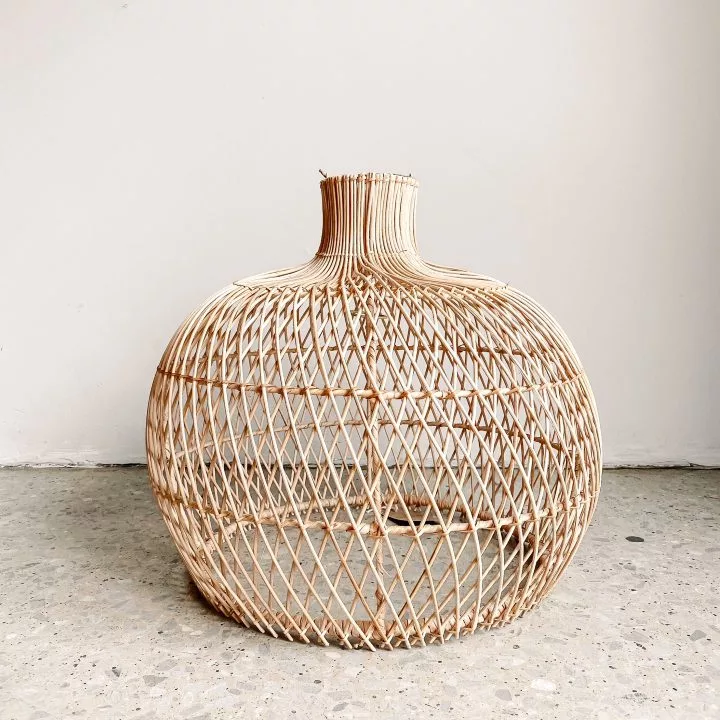 Swazi Pendant - 50cm (diam.) x 48cm (h) - Image 3