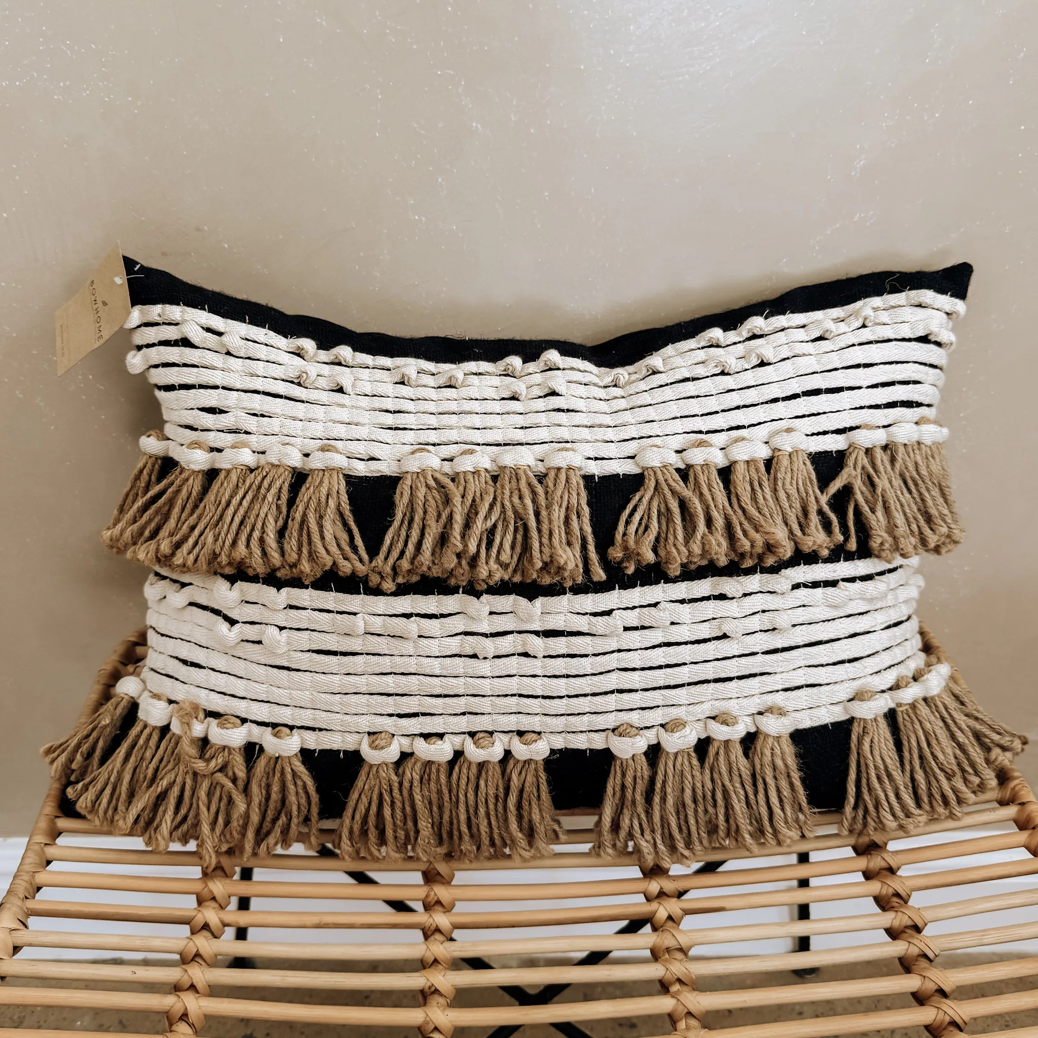 BLACK HESSIAN SCATTER CUSHION 40X60