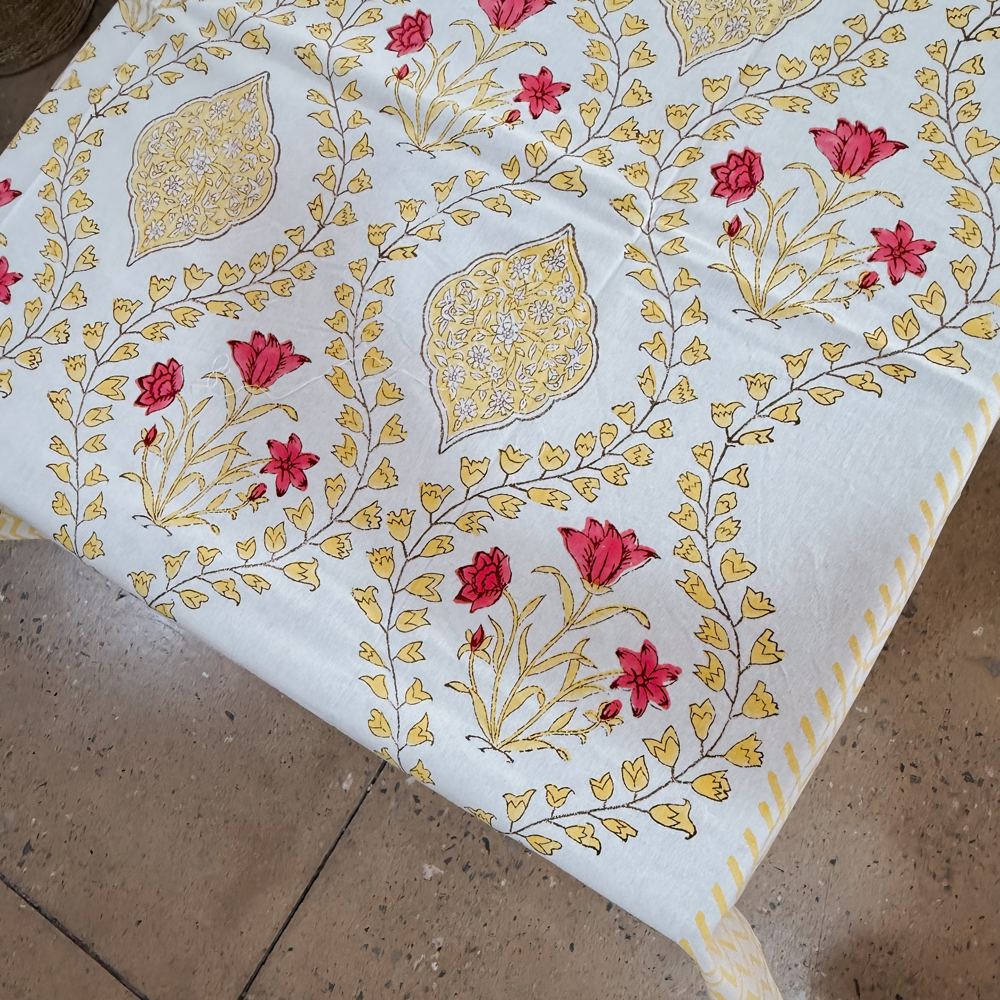 INDIAN COTTON TABLECLOTH - STYLE 1