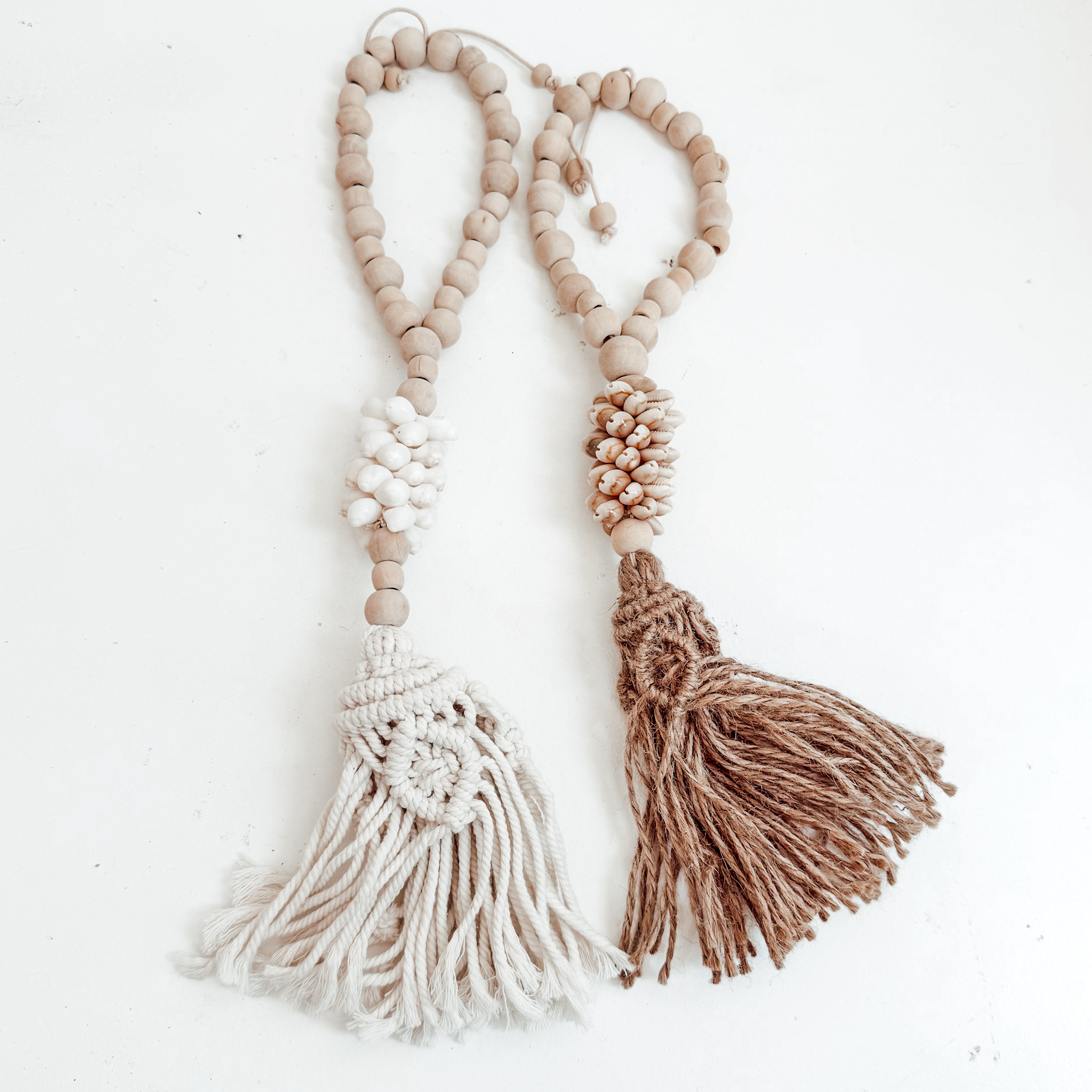 ASSORTED CURTAIN TIE-BACKS